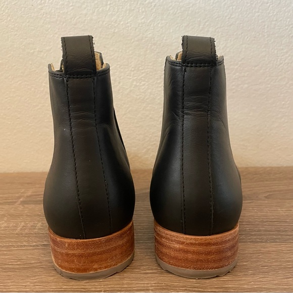 NEW Nisolo Black Chelsea Boots, Size 8.5 - Picture 4 of 11